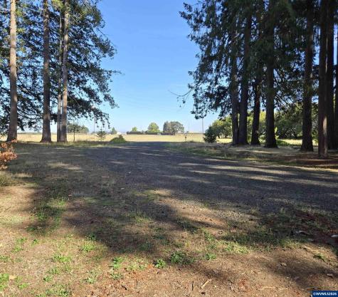 4359 64th Place NE Salem OR 97305