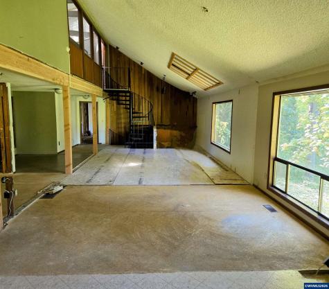 4359 64th Place NE Salem OR 97305