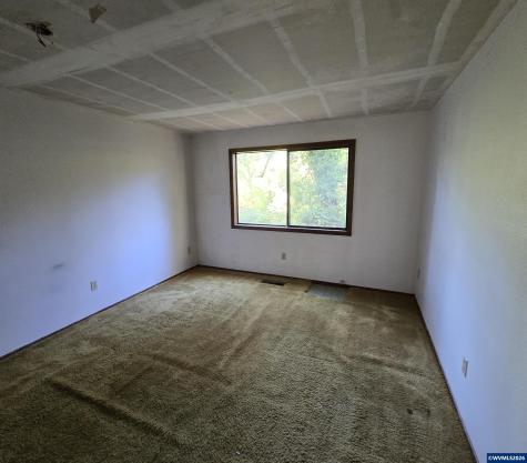 4359 64th Place NE Salem OR 97305
