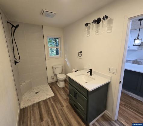 4359 64th Place NE Salem OR 97305