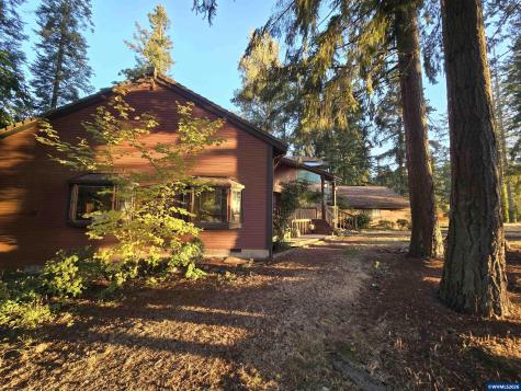 4359 64th Place NE Salem OR 97305