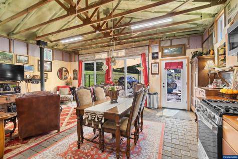 42531 Upper Calapooia Drive Sweet Home OR 97386