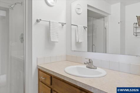 4576 Goldenrod Avenue NE Salem OR 97305