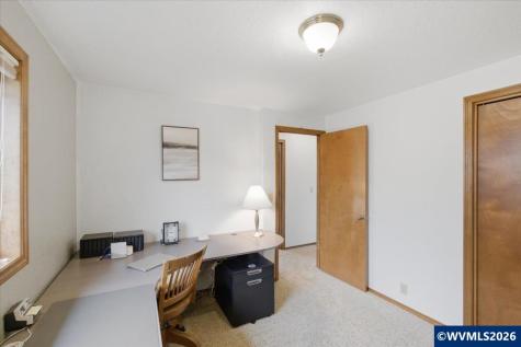 4576 Goldenrod Avenue NE Salem OR 97305