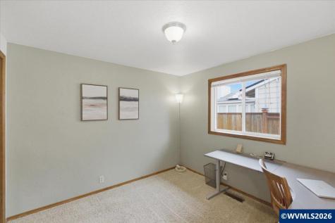 4576 Goldenrod Avenue NE Salem OR 97305