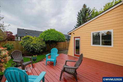 4576 Goldenrod Avenue NE Salem OR 97305