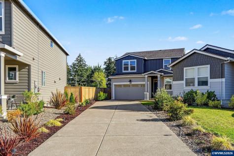 5633 Earth Place NE Salem OR 97305