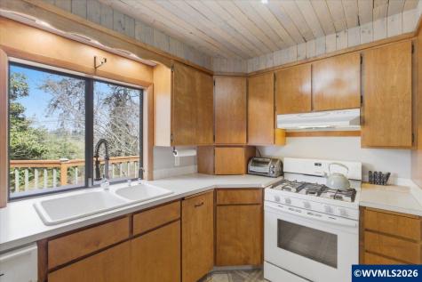 1145 Duffield Heights Avenue SE Salem OR 97302