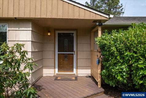 1145 Duffield Heights Avenue SE Salem OR 97302