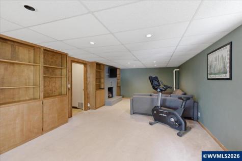 1145 Duffield Heights Avenue SE Salem OR 97302