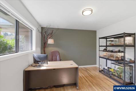 1145 Duffield Heights Avenue SE Salem OR 97302