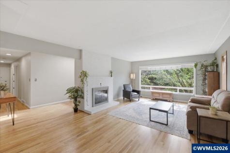 1145 Duffield Heights Avenue SE Salem OR 97302