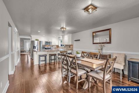 4460 Morfitt Street Hubbard OR 97032-9569