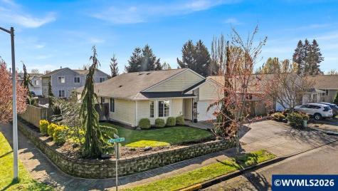 4460 Morfitt Street Hubbard OR 97032-9569
