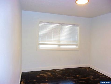 412 SW Fir Street Willamina OR 97396