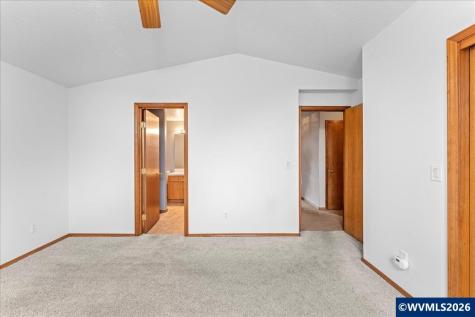 2931 Hollywood Drive NE Salem OR 97305