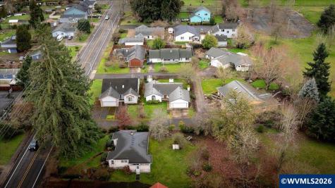 2931 Hollywood Drive NE Salem OR 97305