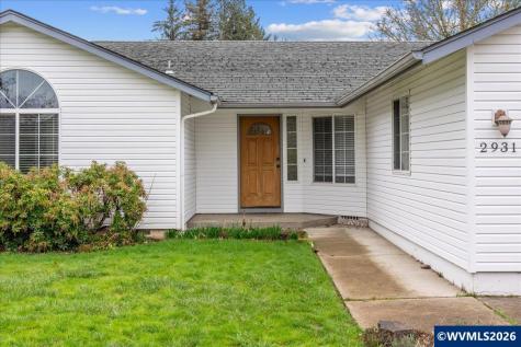 2931 Hollywood Drive NE Salem OR 97305