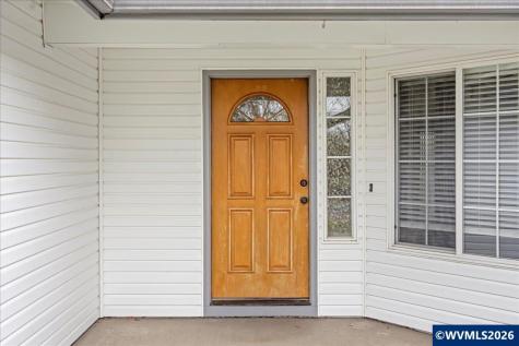 2931 Hollywood Drive NE Salem OR 97305