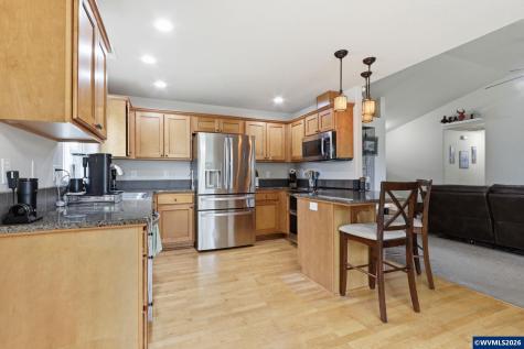 948 Salamander Road SE Jefferson OR 97352