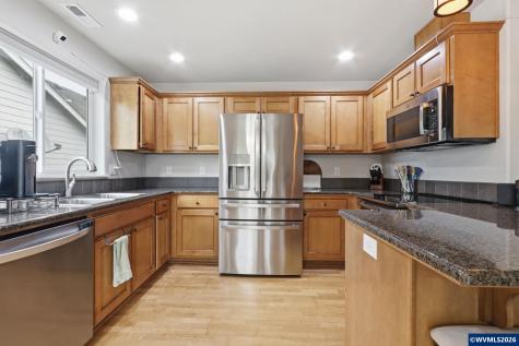 948 Salamander Road SE Jefferson OR 97352