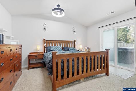 948 Salamander Road SE Jefferson OR 97352