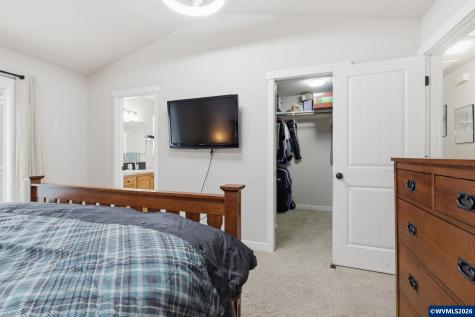 948 Salamander Road SE Jefferson OR 97352