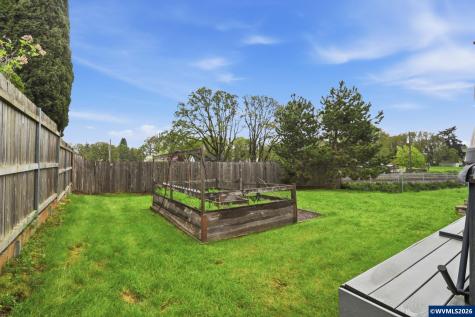 948 Salamander Road SE Jefferson OR 97352