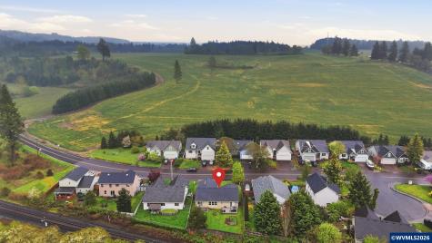 948 Salamander Road SE Jefferson OR 97352
