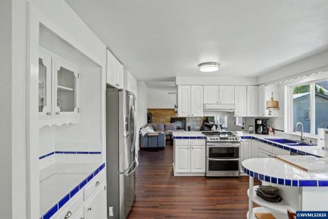 513 E Hollister Street Stayton OR 97383