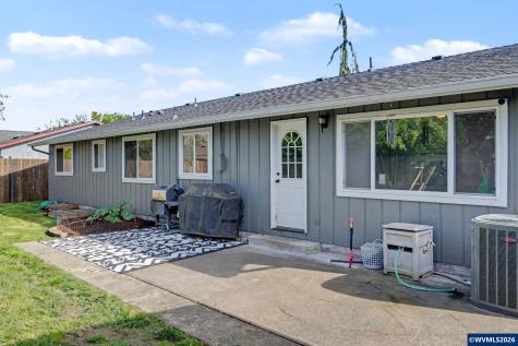 513 E Hollister Street Stayton OR 97383