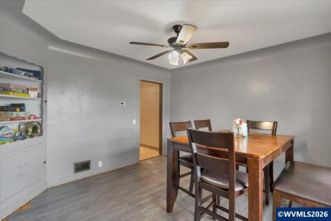 607 E Ellendale Avenue Dallas OR 97338