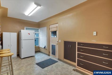 607 E Ellendale Avenue Dallas OR 97338