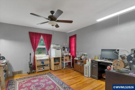 607 E Ellendale Avenue Dallas OR 97338