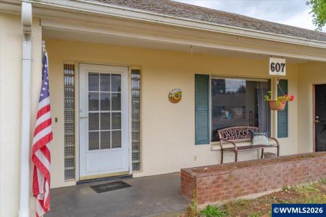 607 E Ellendale Avenue Dallas OR 97338