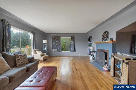 607 E Ellendale Avenue Dallas OR 97338