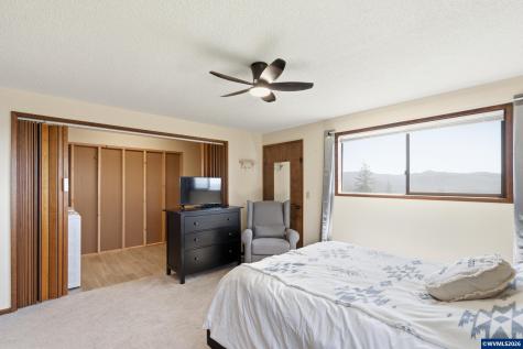 44350 Whiskey Butte Drive Sweet Home OR 97386