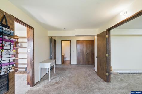 44350 Whiskey Butte Drive Sweet Home OR 97386