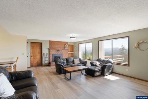 44350 Whiskey Butte Drive Sweet Home OR 97386