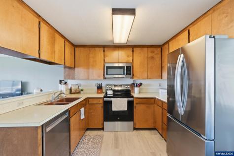 44350 Whiskey Butte Drive Sweet Home OR 97386