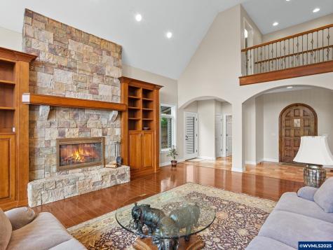 8801 SE Walnut Drive Amity OR 97101