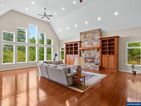 8801 SE Walnut Drive Amity OR 97101