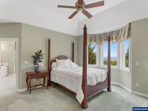 8801 SE Walnut Drive Amity OR 97101