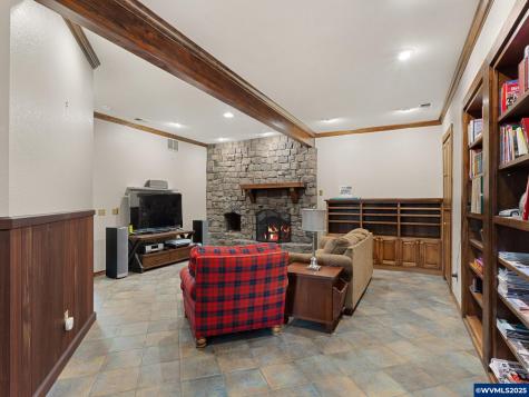 8801 SE Walnut Drive Amity OR 97101