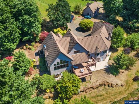 8801 SE Walnut Drive Amity OR 97101