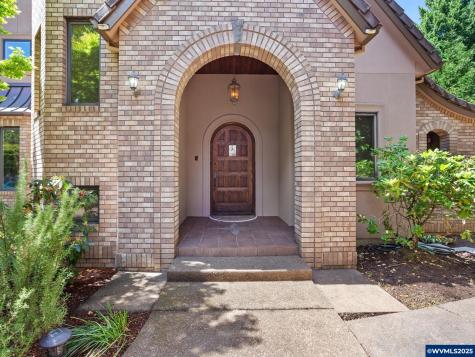 8801 SE Walnut Drive Amity OR 97101