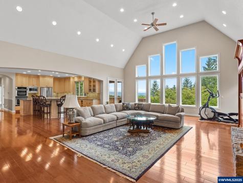8801 SE Walnut Drive Amity OR 97101