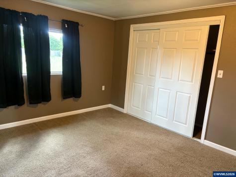 425 Boatlanding Street Independence OR 97351