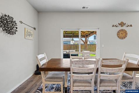 5138 49th Avenue NE Salem OR 97305
