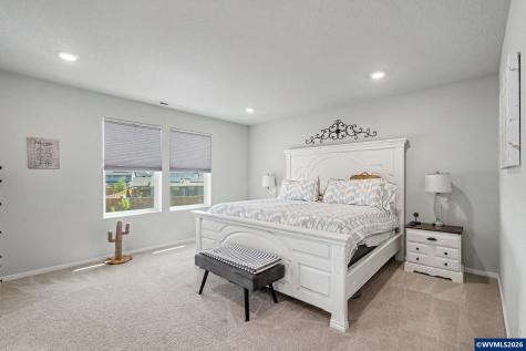 5138 49th Avenue NE Salem OR 97305